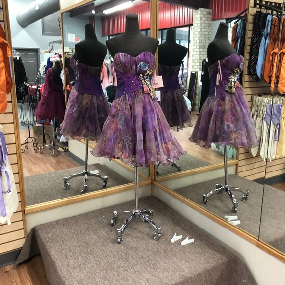 Homecoming Dress by Blush Prom Size 8 NWT - Picture 5 of 8